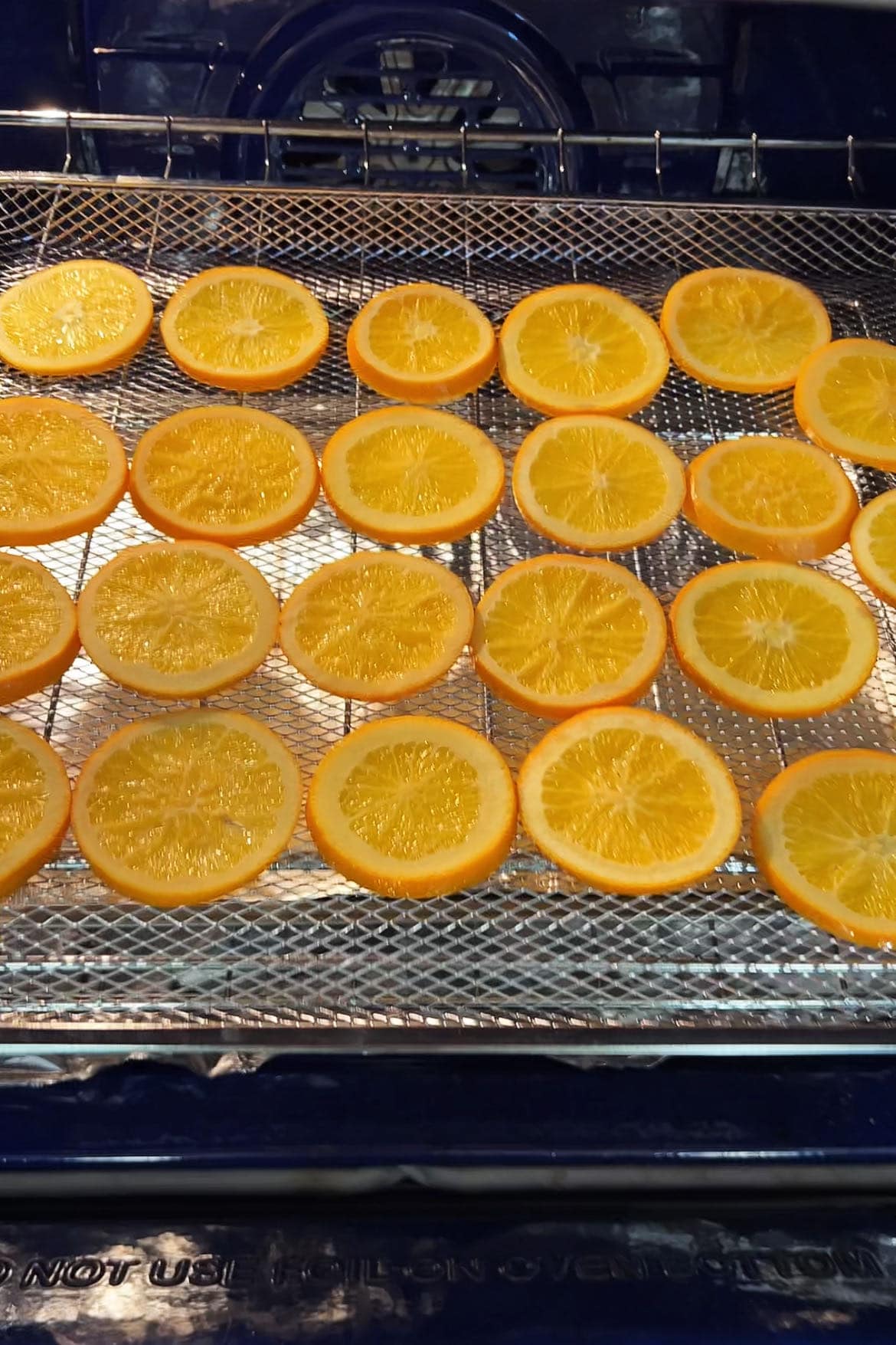 EASY CHOCOLATE-DIPPED ORANGES