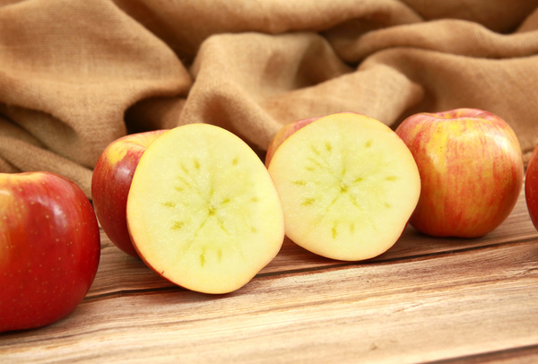 TERRISA Special EverCrisp U.S.A. Apples